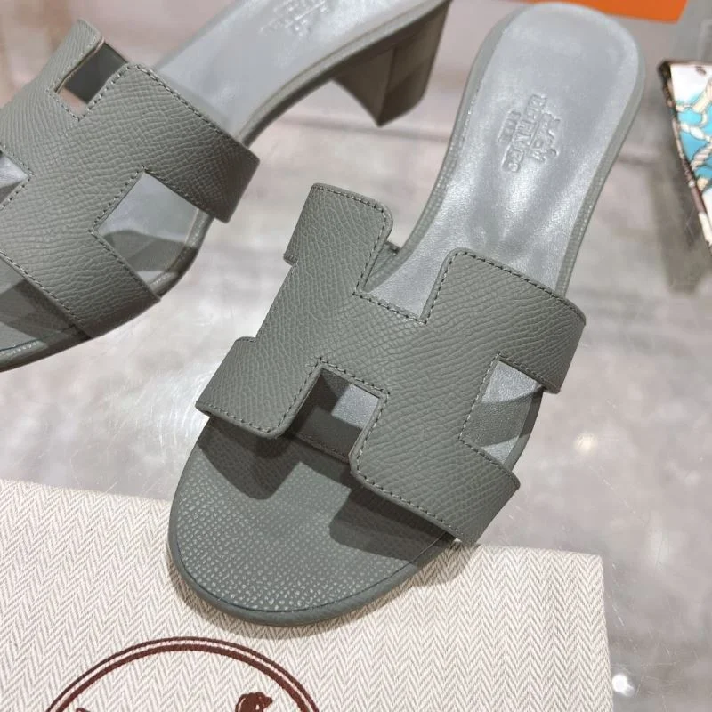 TravelReady Hermes Slippers 28315