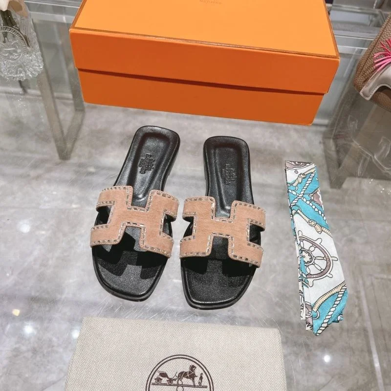 TravelReady Hermes Slippers 28273
