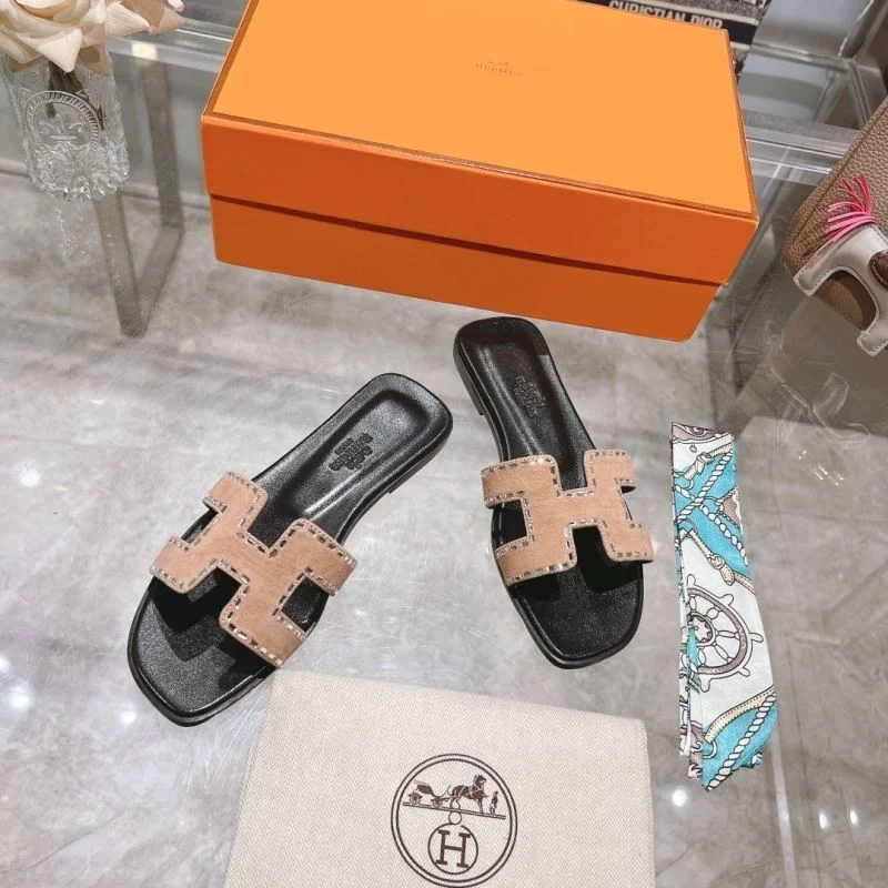 TravelReady Hermes Slippers 28273