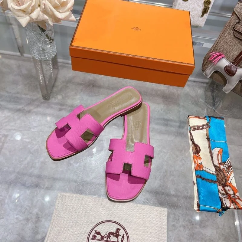 Resilient Hermes Slippers 28249