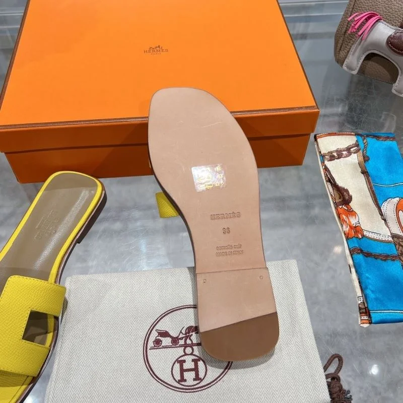 Youthful Hermes Slippers 28240
