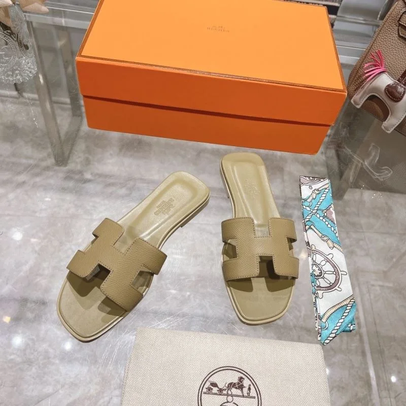 TechFriendly Hermes Slippers 28241