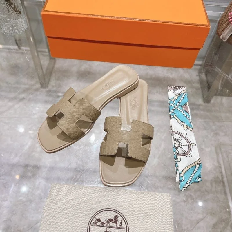ModernLook Hermes Slippers 28236