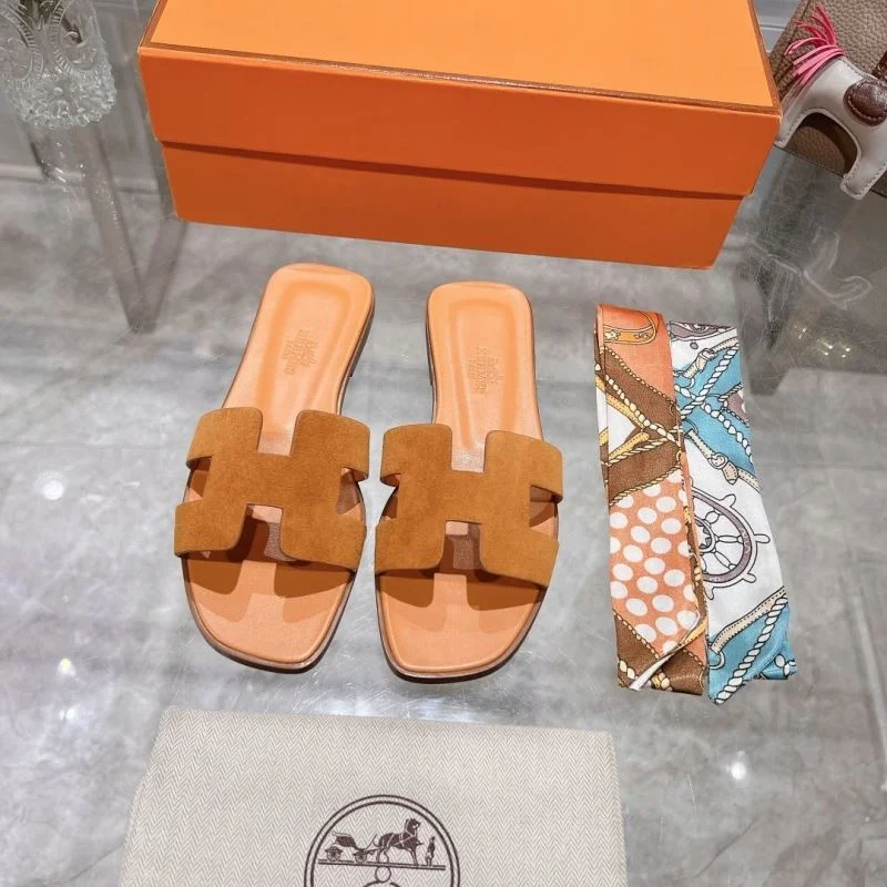 Hermes Slippers Versatile 28234