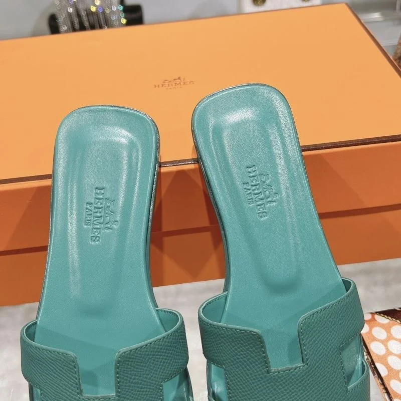 Hermes Slippers MoistureWicking 28231