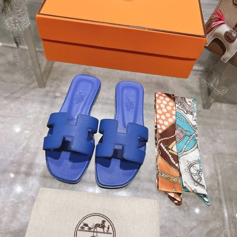 Vibrant Hermes Slippers 28221