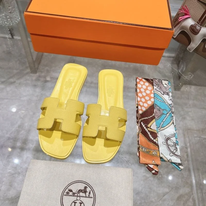 Supportive Hermes Slippers 28220