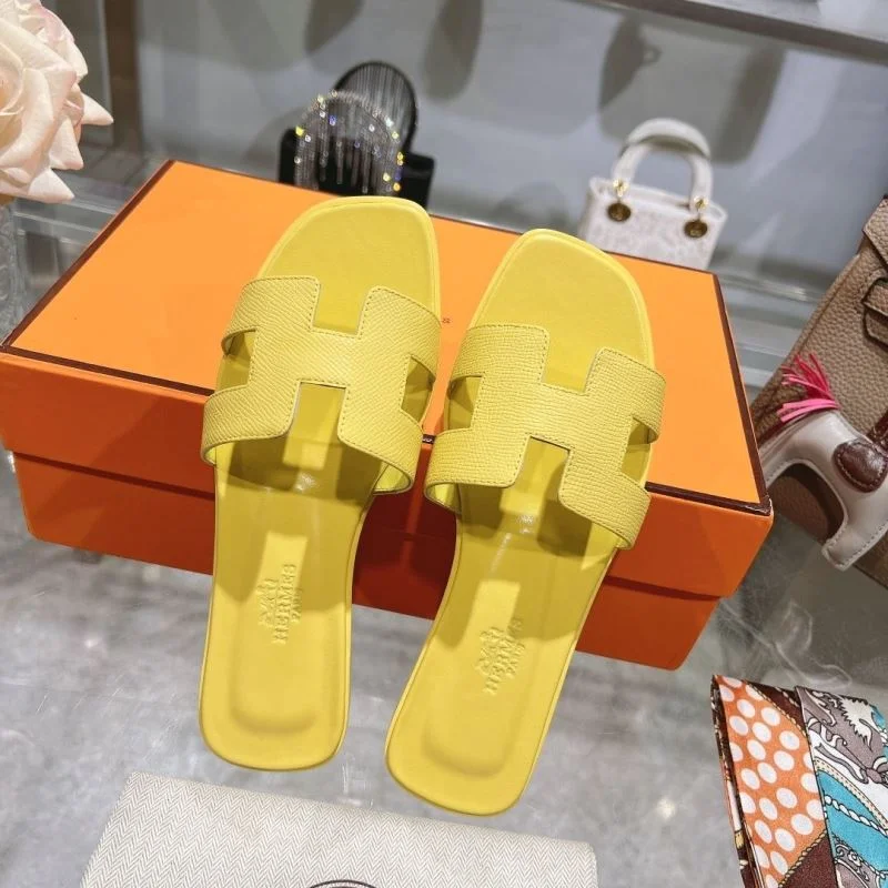 Supportive Hermes Slippers 28220