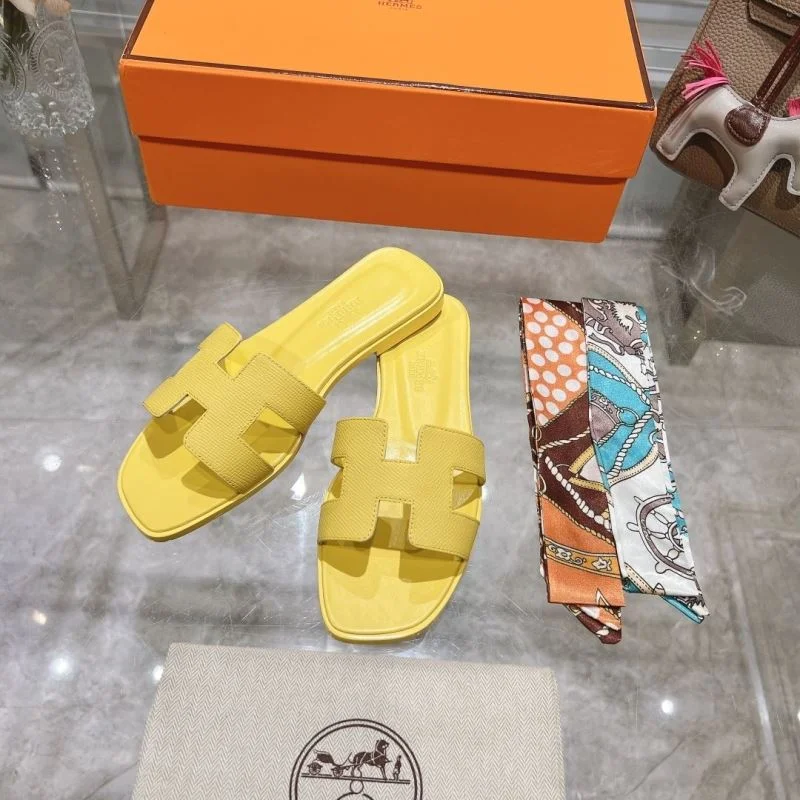 Supportive Hermes Slippers 28220