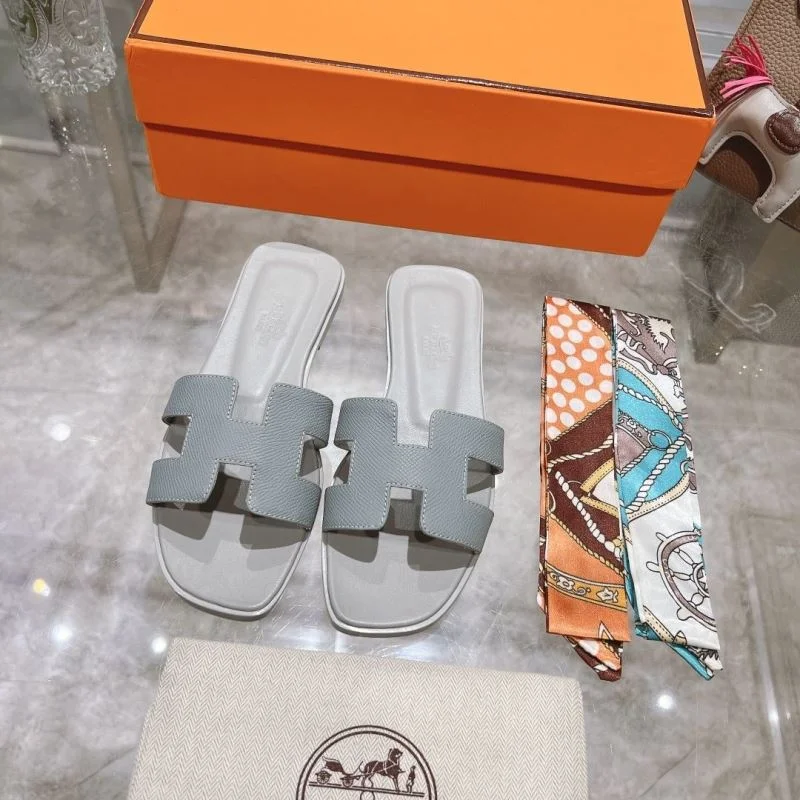 Hermes Slippers Attractive 28210