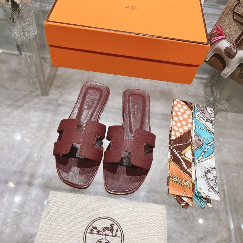 Neat Hermes Slippers 28203