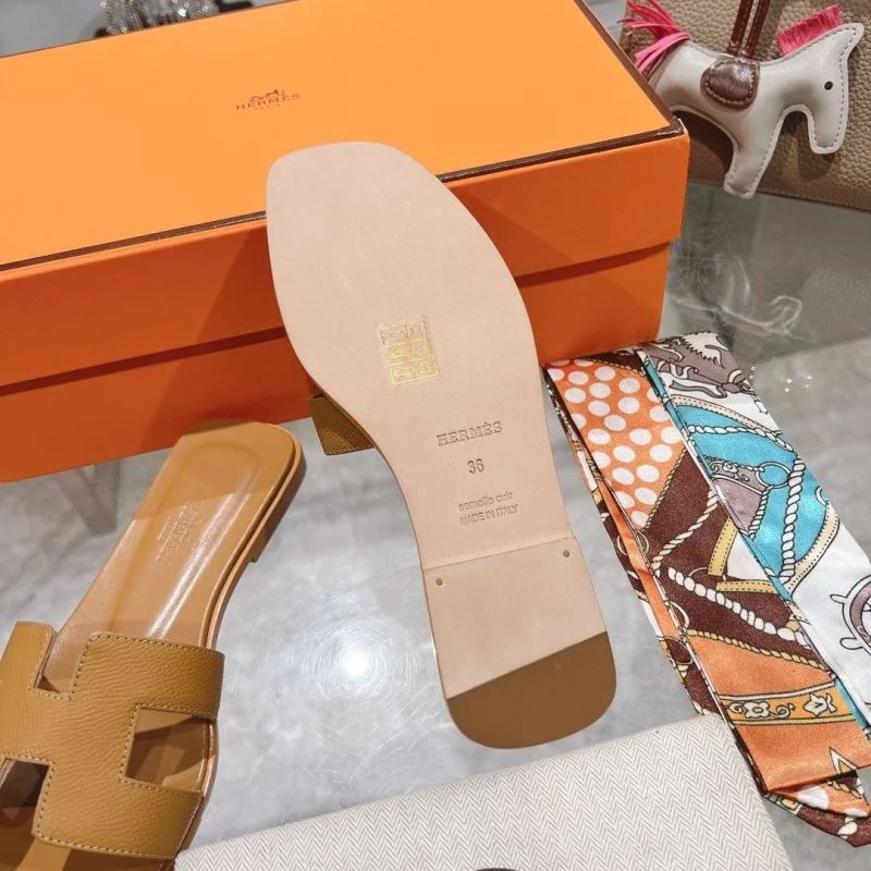 Hermes Slippers Compact 28195