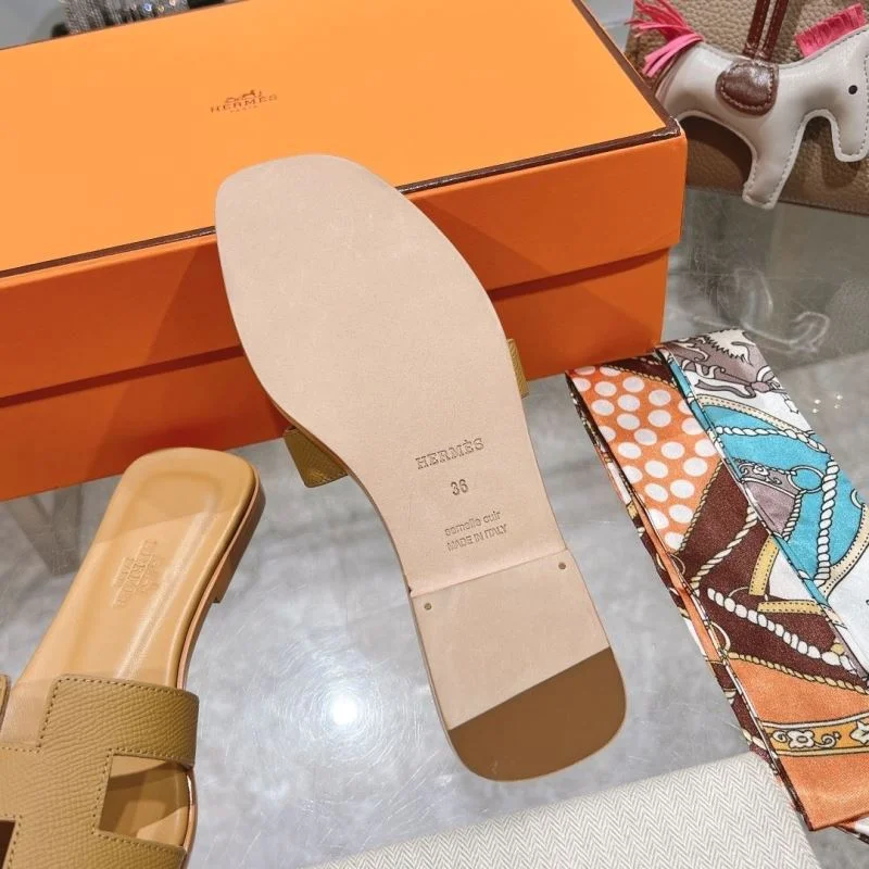 Hermes Slippers Unisex 28194