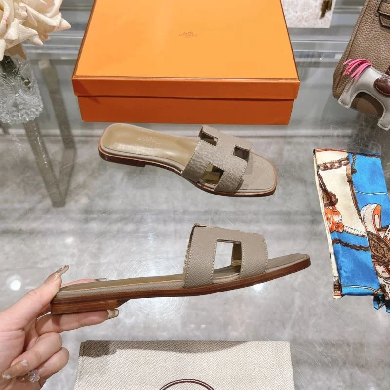 Lightweight Hermes Slippers 28167