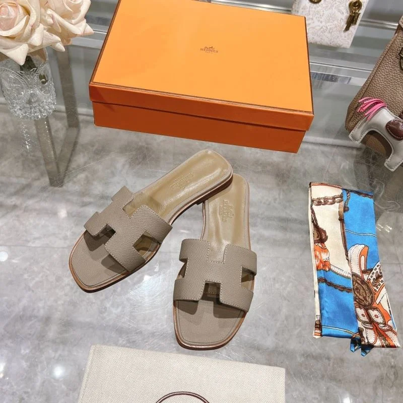 Lightweight Hermes Slippers 28167
