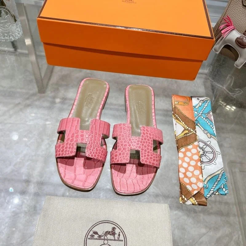 WaterResistant Hermes Slippers 28148