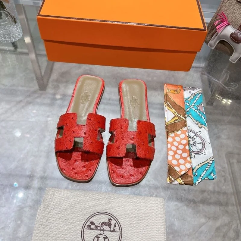 RelaxedFit Hermes Slippers 28127