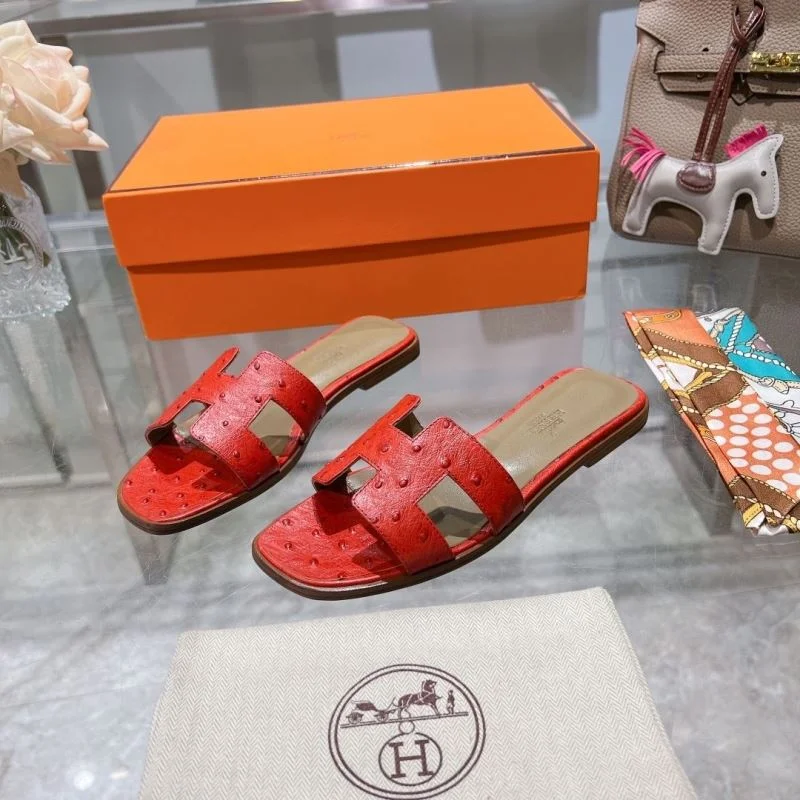 RelaxedFit Hermes Slippers 28127