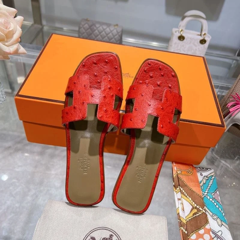 RelaxedFit Hermes Slippers 28127