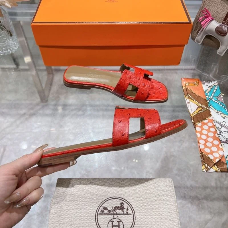 RelaxedFit Hermes Slippers 28127