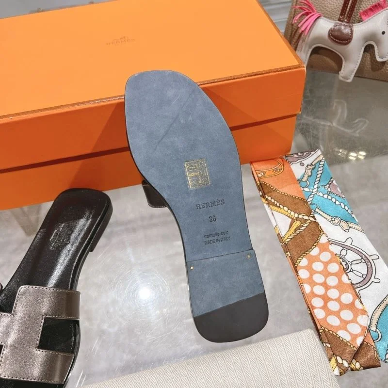 TimelessDesign Hermes Slippers 28117