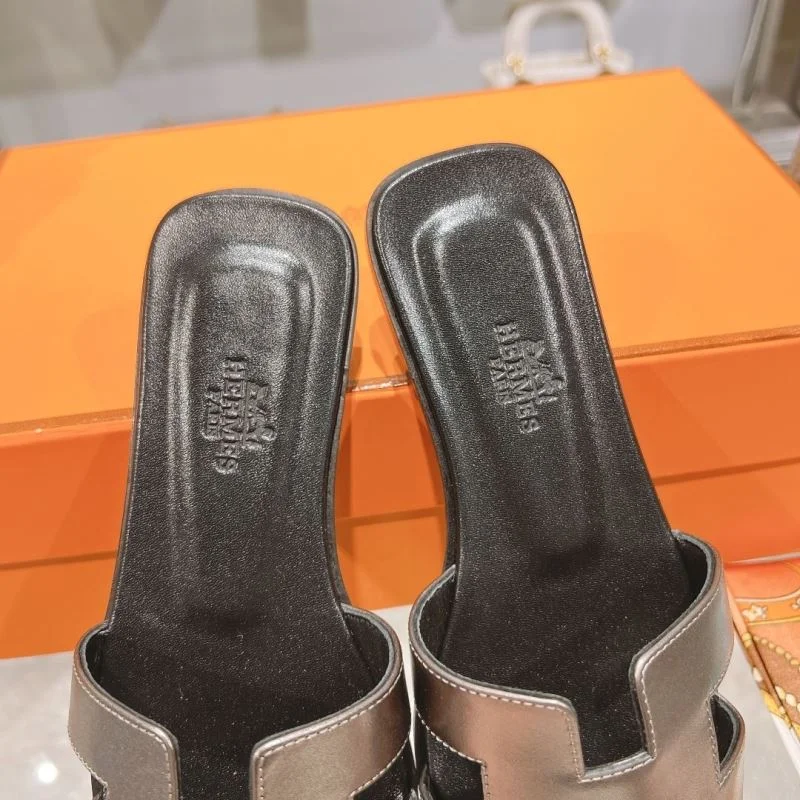 TimelessDesign Hermes Slippers 28117