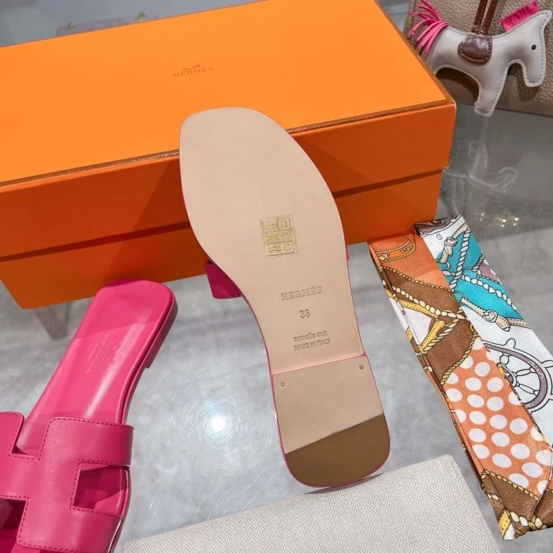 ModernLook Hermes Slippers 28139