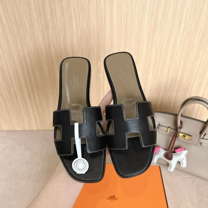 Upgraded Hermes Slippers 28103