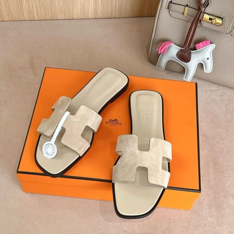 SportInspired Hermes Slippers 28099