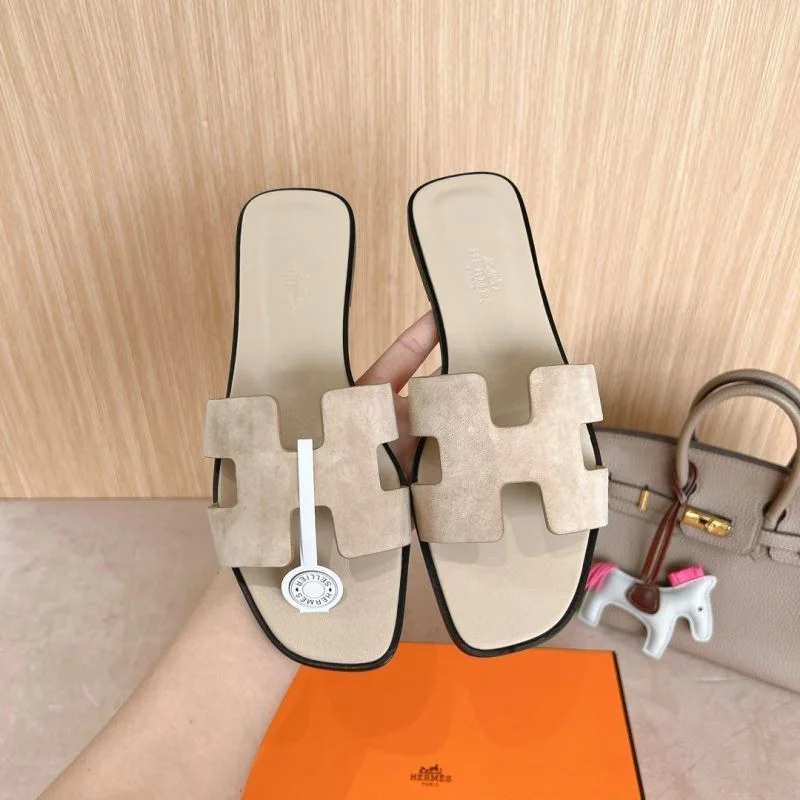 SportInspired Hermes Slippers 28099