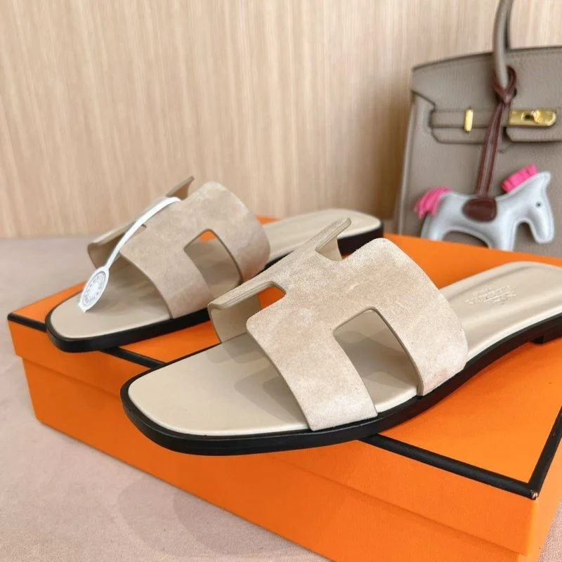 SportInspired Hermes Slippers 28099