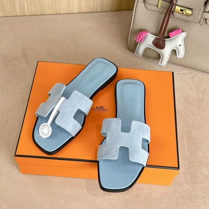 Sporty Hermes Slippers 28090