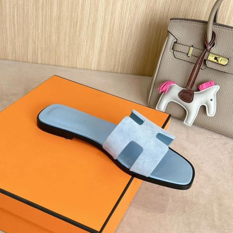 Sporty Hermes Slippers 28090