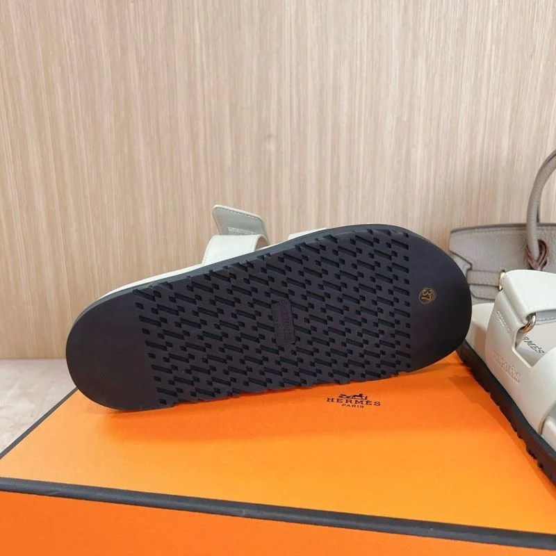 FashionForward Hermes Slippers 28096