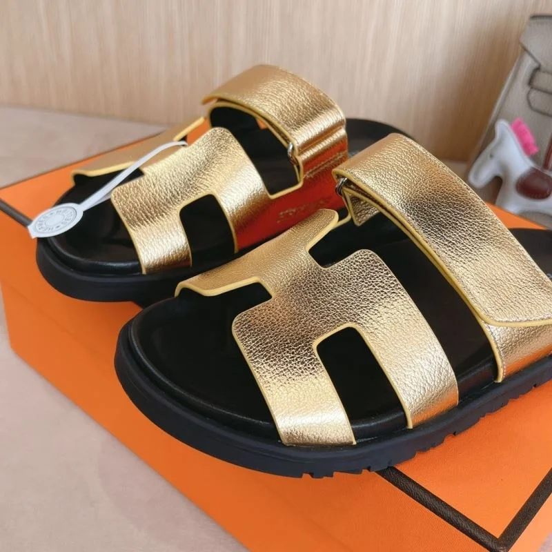Snug Hermes Slippers 28075