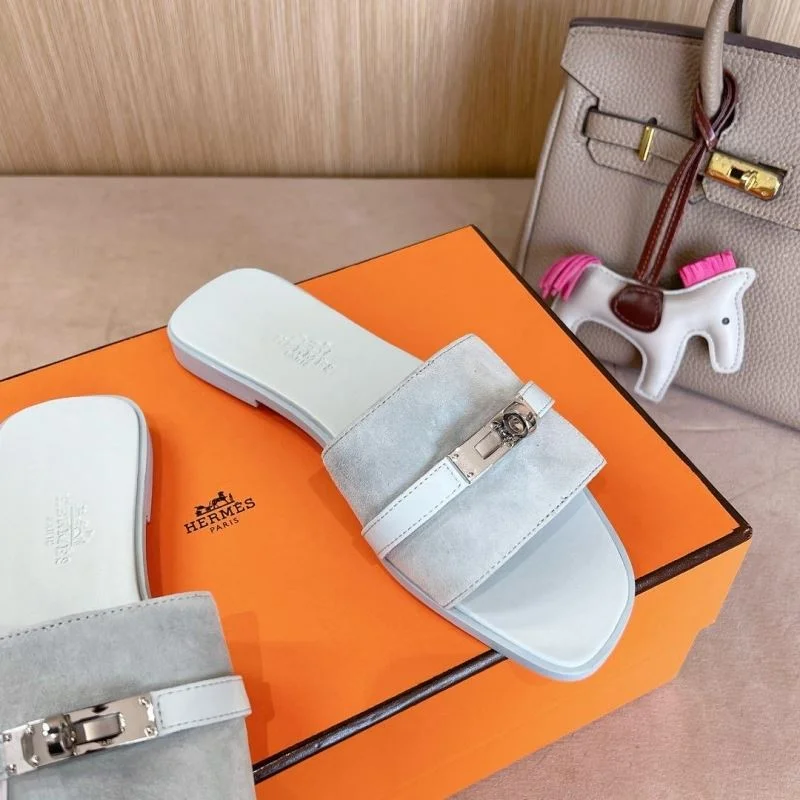 Compact Hermes Slippers 28060