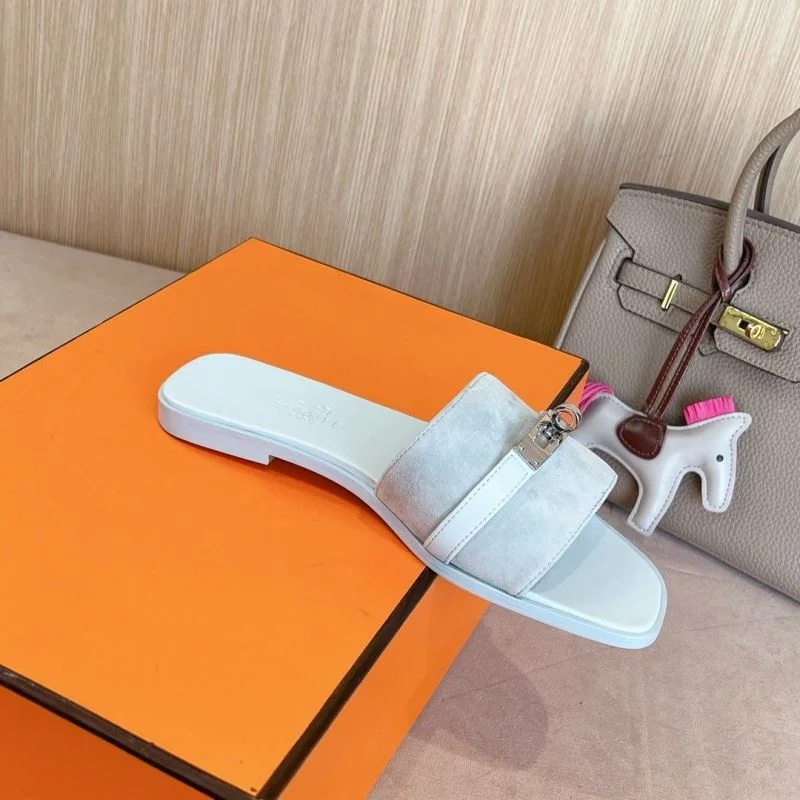 Compact Hermes Slippers 28060