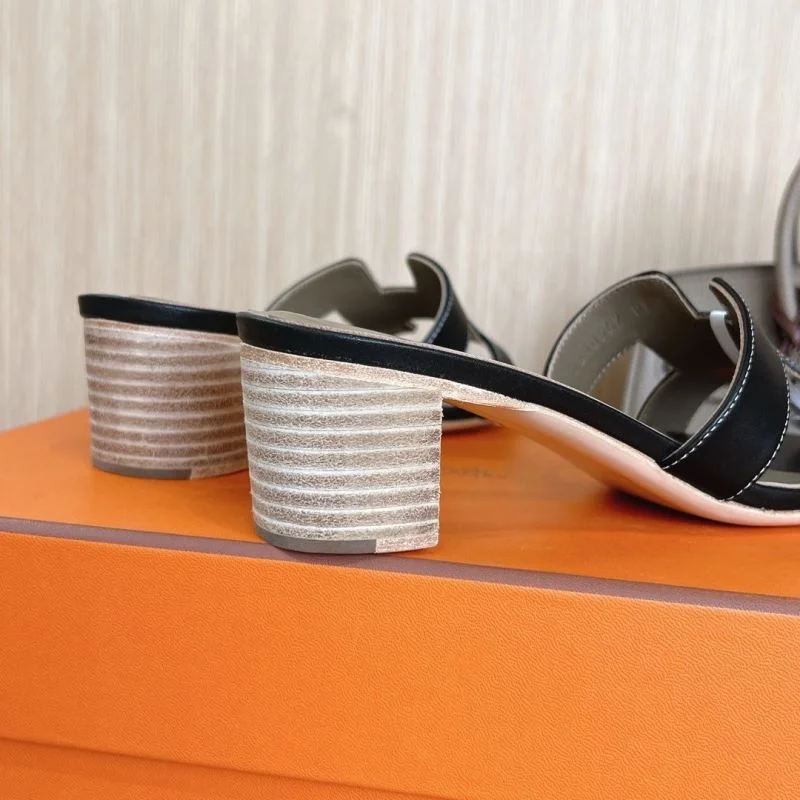 Hermes Slippers Cozy 28047
