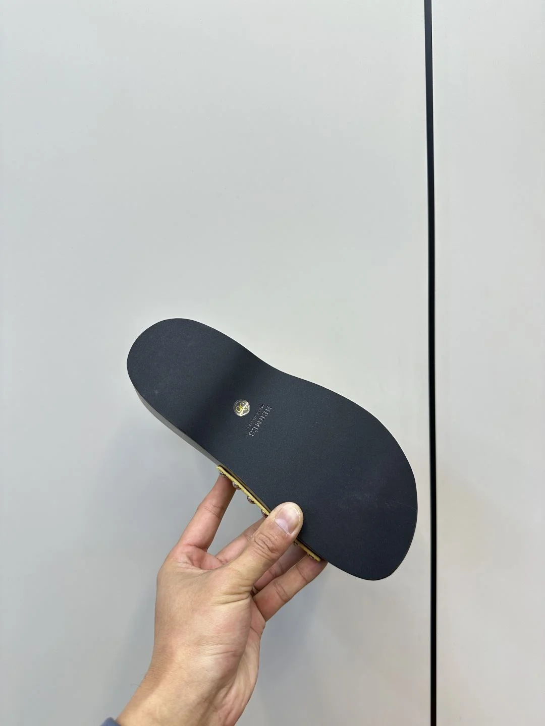 Neat Hermes Slippers 26418