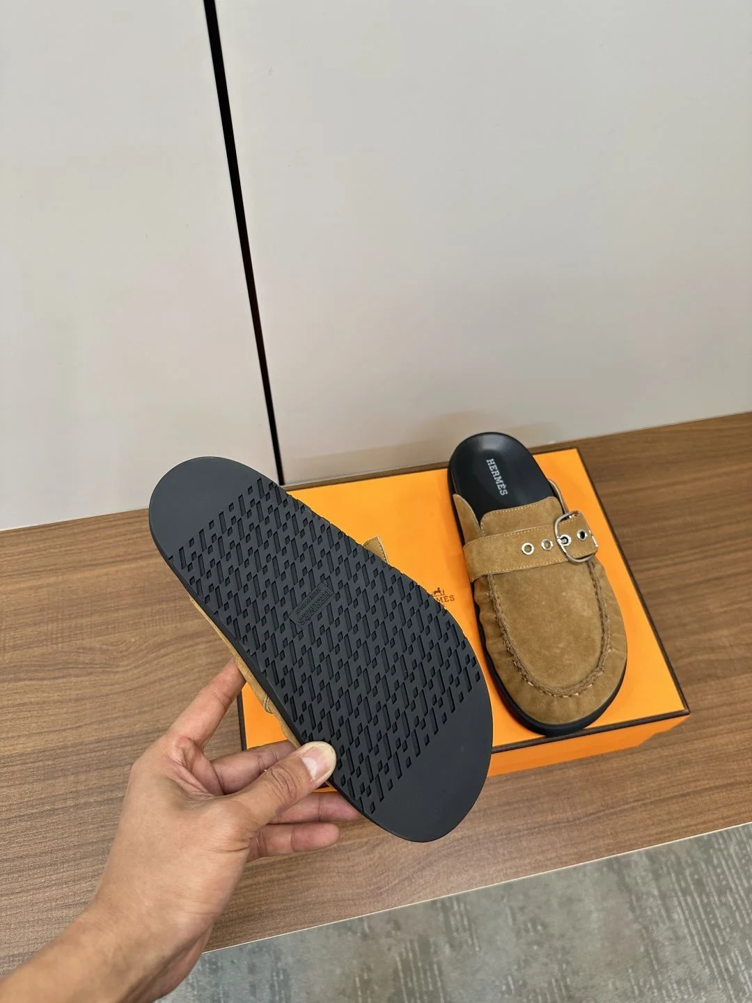Hermes Slippers OdorResistant 26414