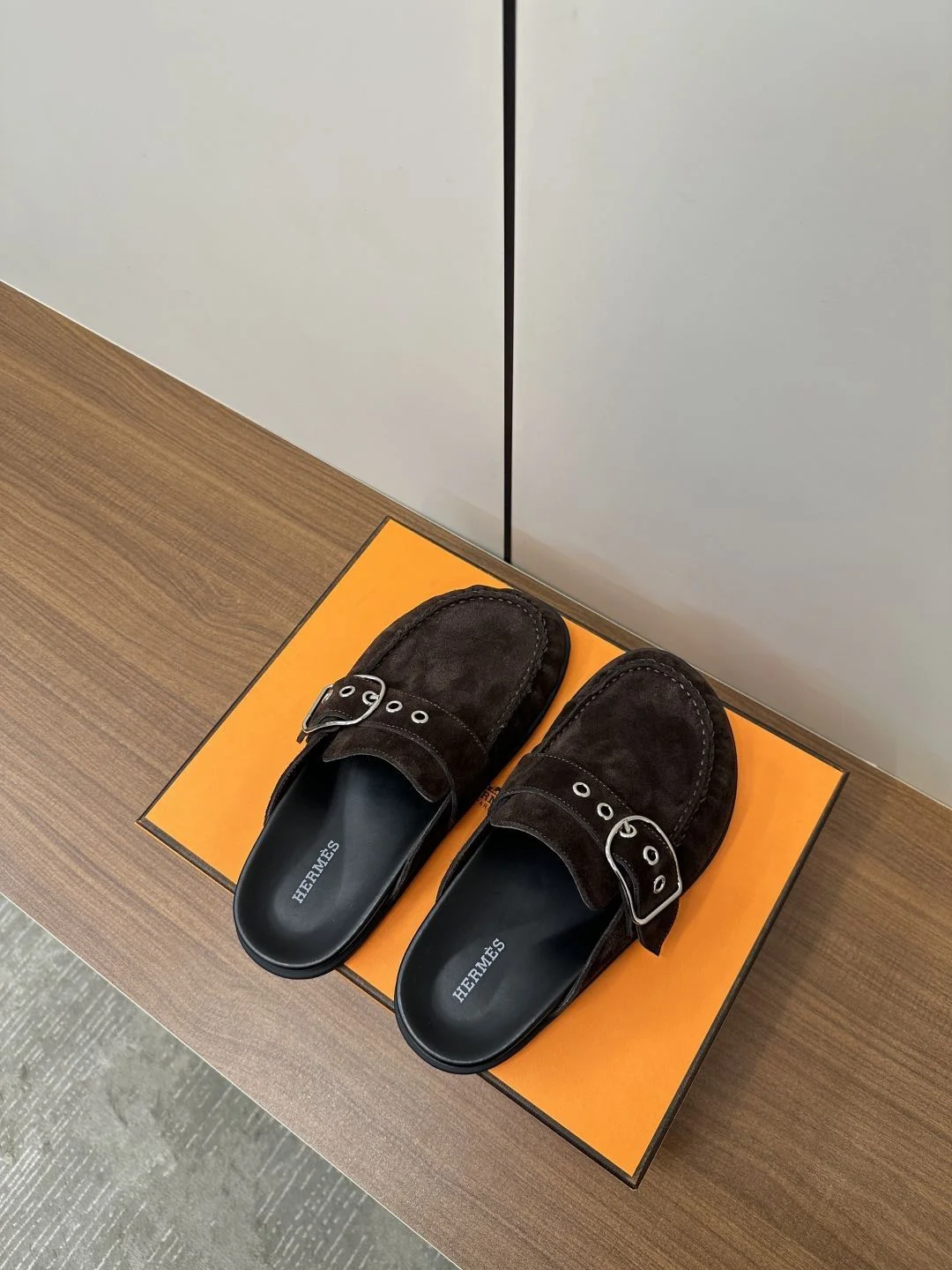 EasyCare Hermes Slippers 26415