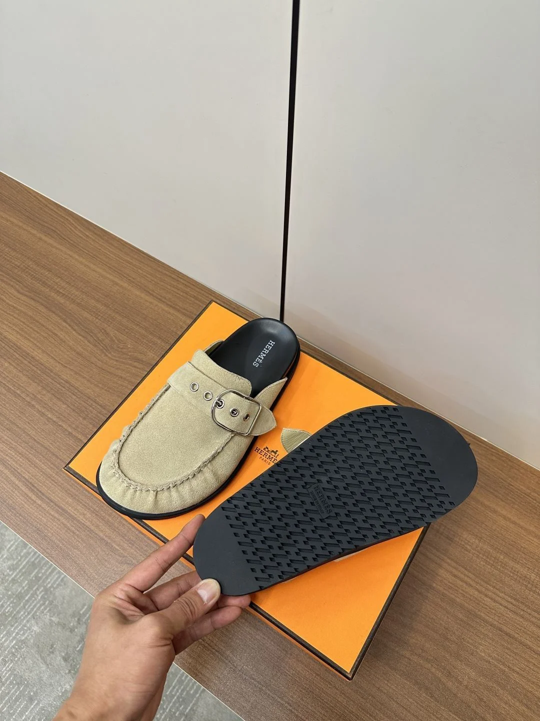 Hermes Slippers Practical 26411