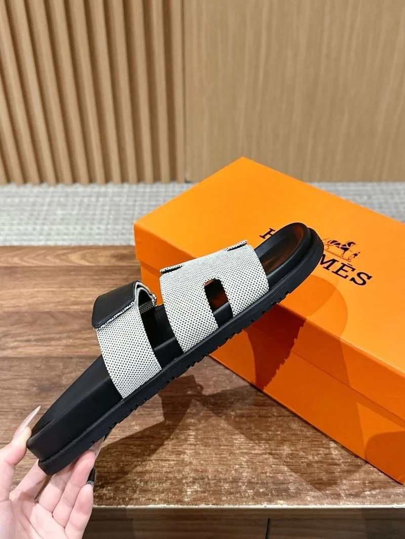 Bold Hermes Slippers 26391