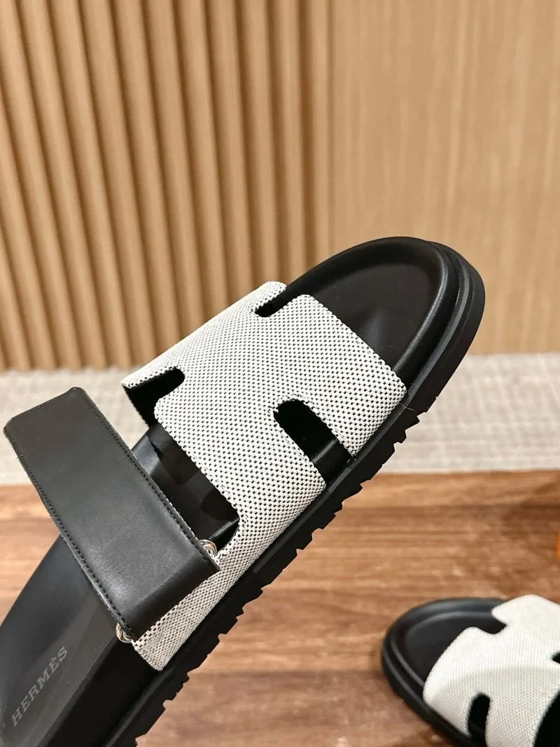 Bold Hermes Slippers 26391