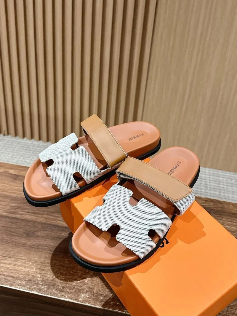 Trendsetting Hermes Slippers 26379