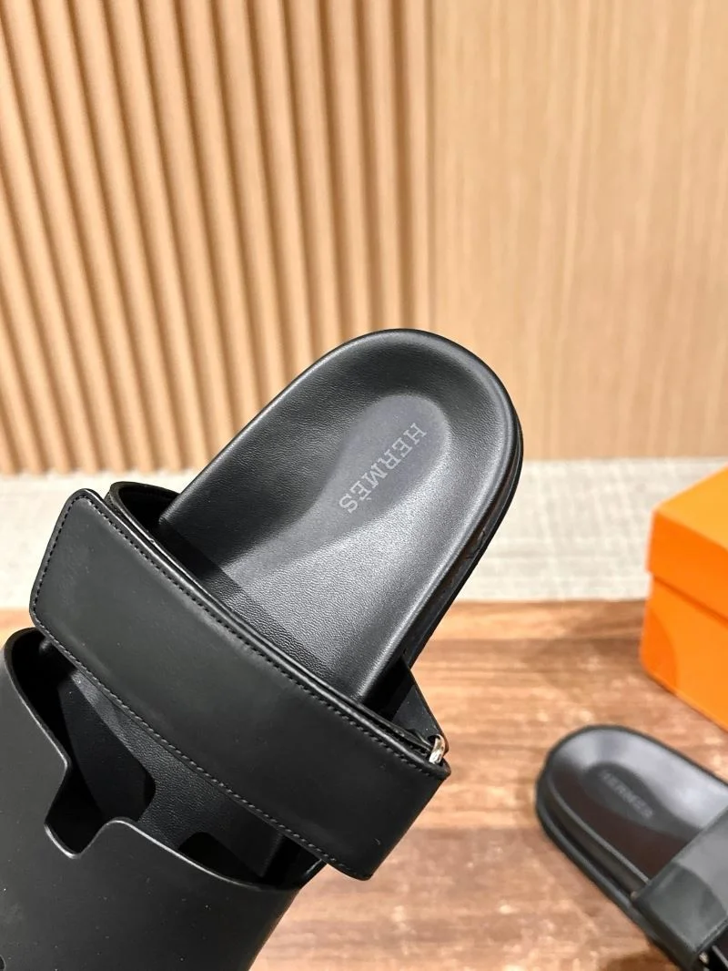 Classic Hermes Slippers 26372