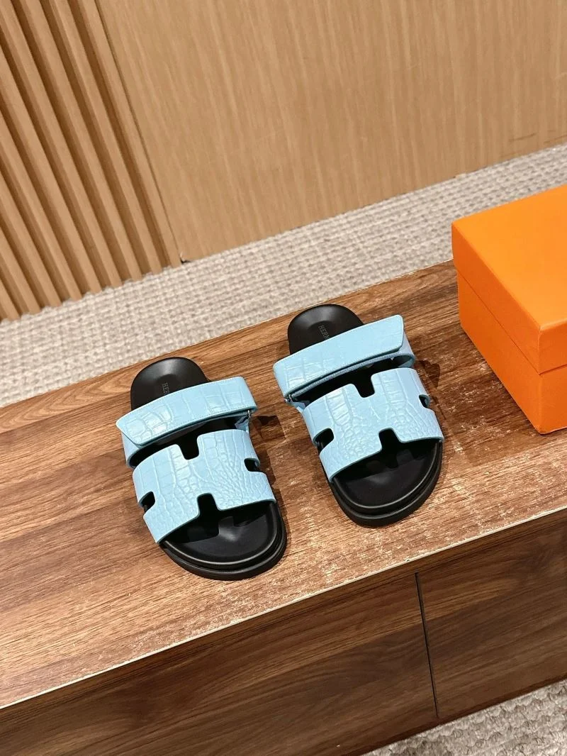 Seasonal Hermes Slippers 26433