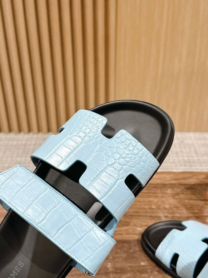 Seasonal Hermes Slippers 26433