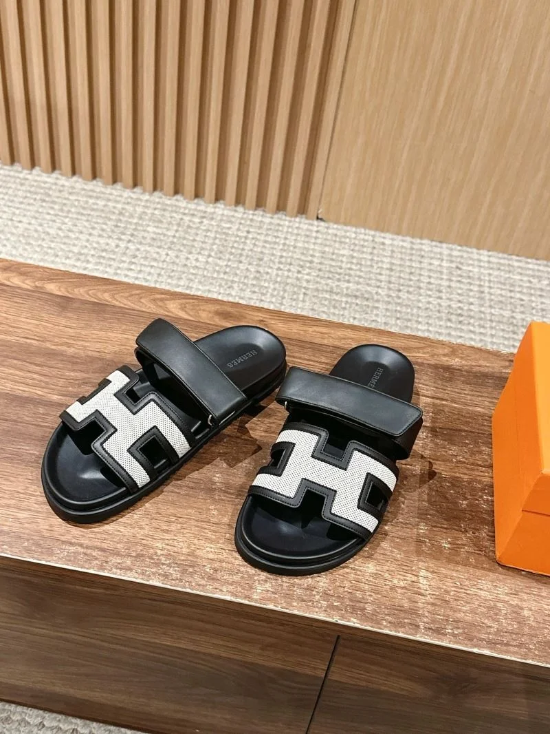 Refined Hermes Slippers 26364