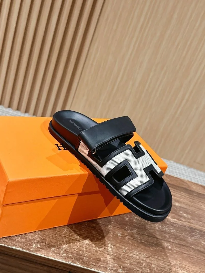 Refined Hermes Slippers 26364